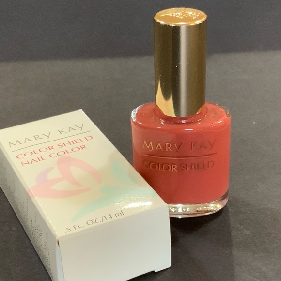Mary Kay Color Shield Nail Polish Praline NOS - Picture 1 of 3
